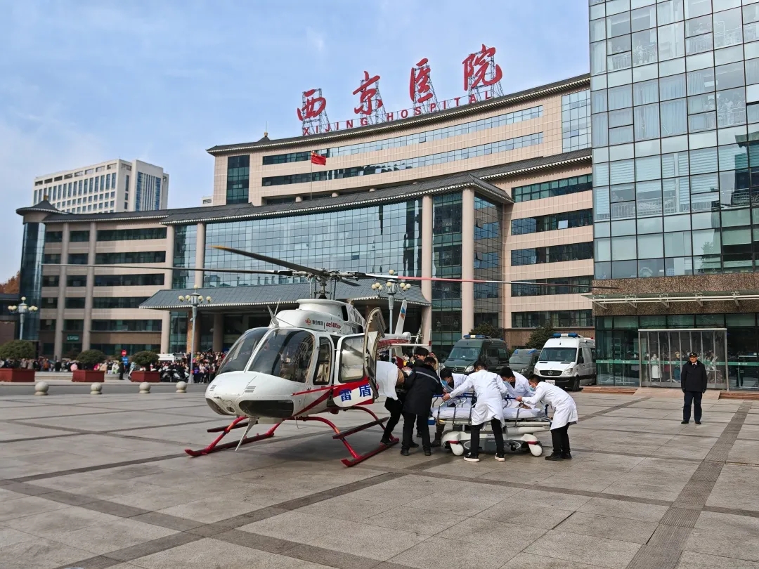 1758176240130462.jpeg 640.webp (2).jpg